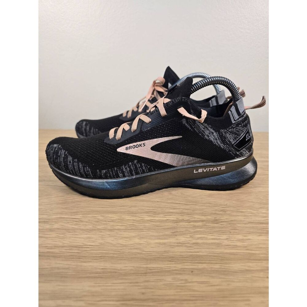 Brooks Levitate 4 Black Women's Running Shoes Size 8.5 B 1203351B041